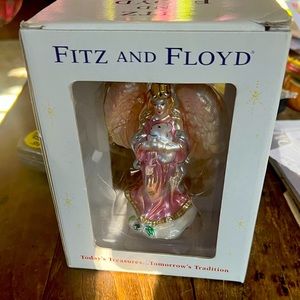 FITZ & FLOYD VINTAGE ANGEL ORNAMENT NIB GREAT GIFT